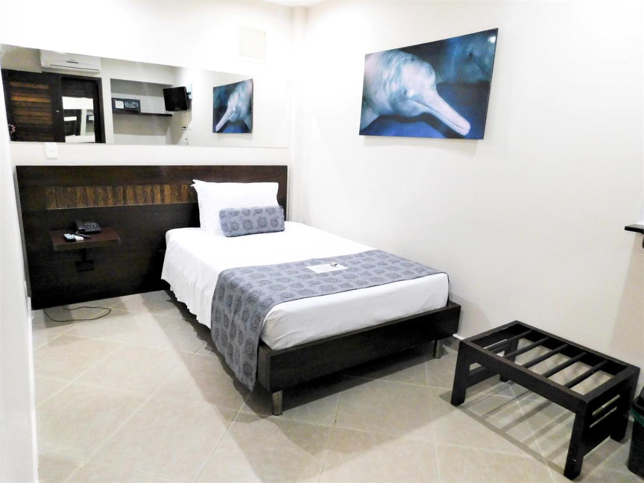 Hotel Poblado Boutique Express Medellin Exterior photo